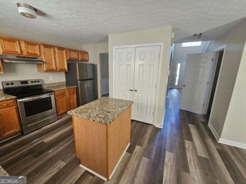 4166 Kensington Cv, Atlanta GA  30349-2590 exterior