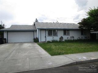 3412 Pumice Pl, Eagle Crest OR  97756-7827 exterior