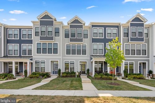 8659 Anderson Ave, Marshall, VA 20115-3703