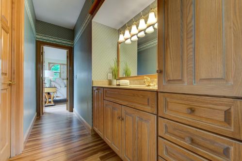 10627 Deerfield Rd, Cincinnati OH  45242-4212 exterior