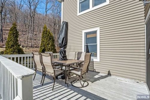 97 Roosevelt Ave, Paterson NJ  07506-0015 exterior