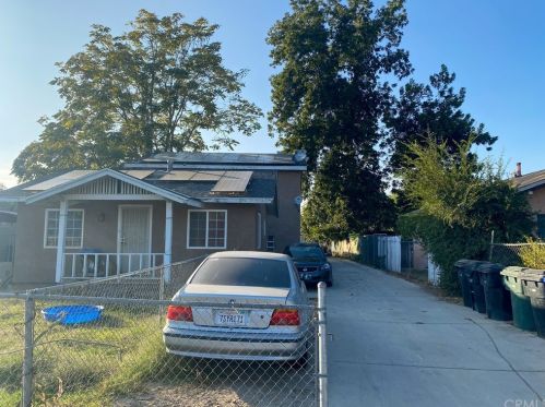 3915 Mennes Ave, Riverside, CA 92509-6790