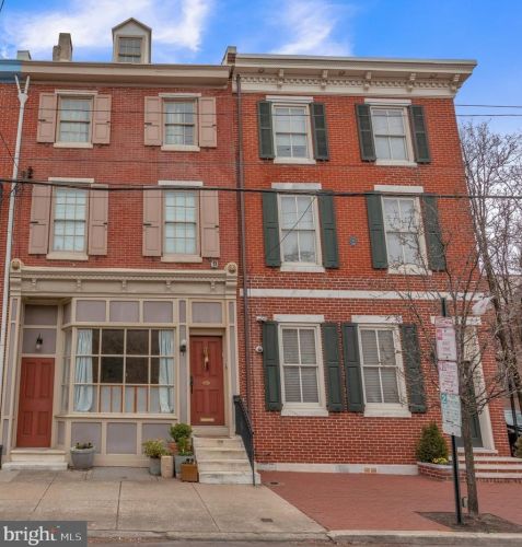 826 Front St, Philadelphia, PA 19147-4343