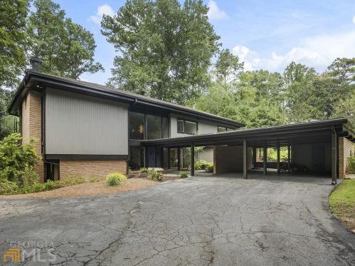 1108 Judith Way, Atlanta GA  30324-2905 exterior