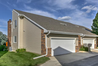 12838 Burt Ct, Omaha, NE 68154-4028