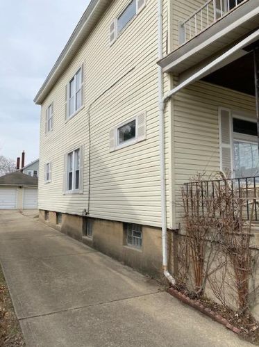 4017 Grove Ave, Cincinnati, OH 45227-3336