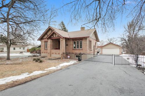 2102 Hoyt St, Denver, CO 80215-1661