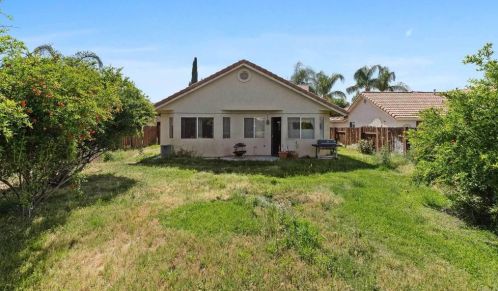 1275 Sierra Seneca Dr, San Jacinto, CA 92583-6365