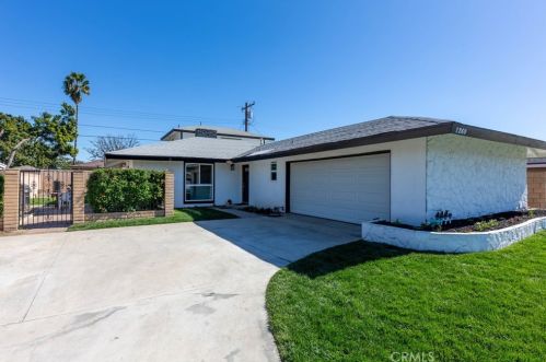 1260 Monterey St, Anaheim, CA 92801-1550