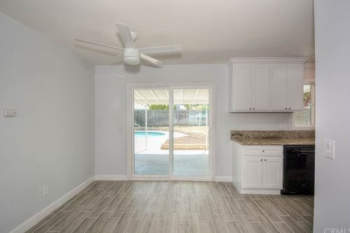 10440 Hole Ave, Riverside CA  92505-1620 exterior