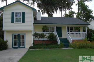 20 Lake Dr, Savannah, GA 31410-1727