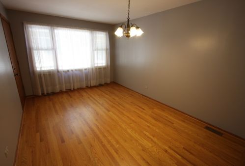 6513 Bittersweet Pl, Chicago, IL 60634-1439