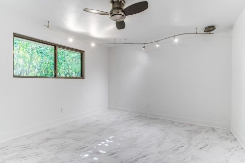 7208 Fernmeadow Dr, Dallas TX 75248-5605 exterior