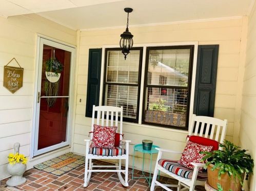 5381 Rockwood Ct, Stone Mountain, GA 30087-3747