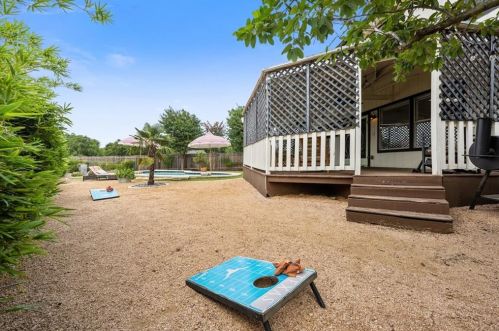 4428 Campo Verde Dr, Austin TX  78749-3639 exterior