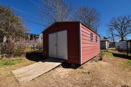 4303 Memorial Dr, Marshall TX 75672-5809 exterior