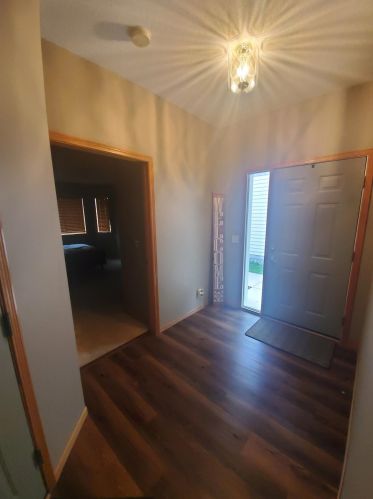 960 16th Ave, Columbus, MN 55025