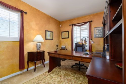 2895 Cinnamon Pl, Anaheim CA  92806-3733 exterior
