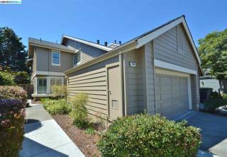 176 Purcell Dr, Alameda, CA 94502-6550