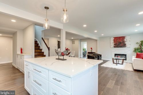 114 Williamsburg Dr, Silver Spring MD 20901-2728 exterior