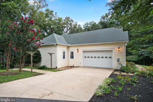 49 Potomac Run Rd, Fredericksburg, VA 22405-5915
