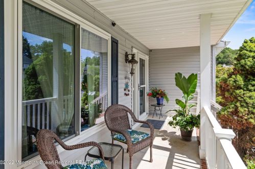 3 Princeton Ct, Tinton Falls NJ 07702-4055 exterior