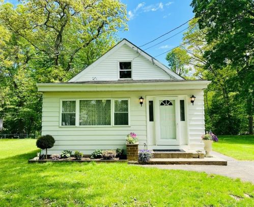 558 Kennedy Rd, Windsor, CT 06095-2244