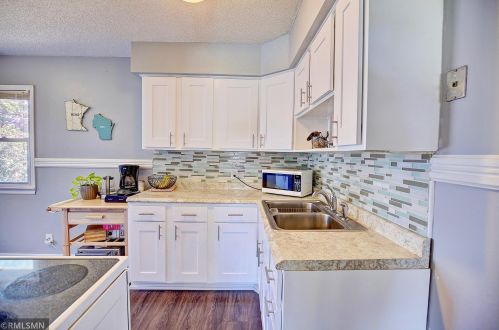 5580 Aldine St, Saint Paul MN  55126-4901 exterior