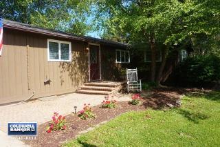 4615 Douglas Rd, Oswego, IL 60543-9551