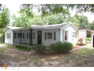 98 Circle Dr, Winder, GA 30680-2004