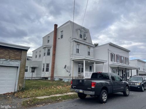 321 18th St, Primrose, PA 17901-2017