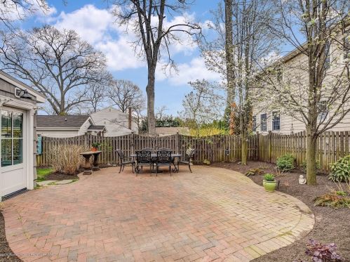 21 Center St, Locust NJ  07760-1749 exterior