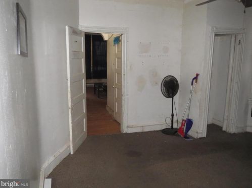 5130 11 St, Philadelphia PA 19147-1901 exterior