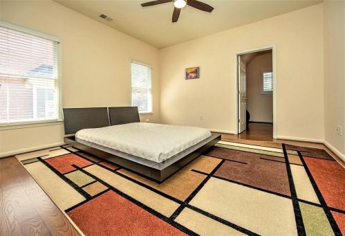 205 Fieldsborn Ct, Atlanta GA  30328-1039 exterior