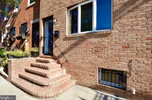 1161 Juniper St, Philadelphia PA  19147-4419 exterior