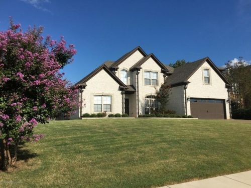 4978 Briarton Dr, Southaven, MS 38672-9573