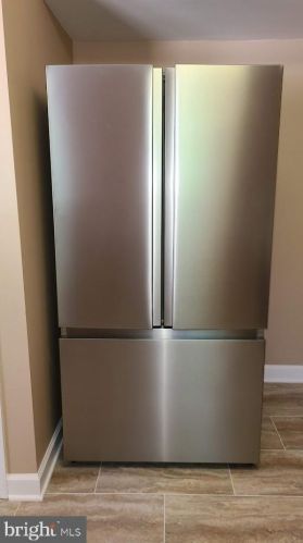 228 Ritchie Hwy, Severna Park MD 21146-1908 exterior