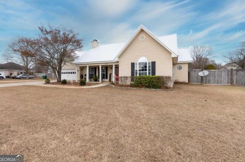 316 Sleepy Ln, Warner Robins, GA 31088-6717