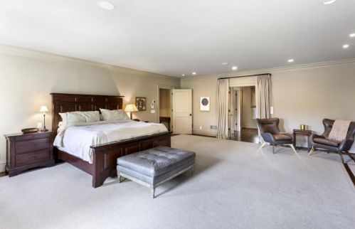 876 Berkshire Rd, Atlanta GA  30324-4930 exterior