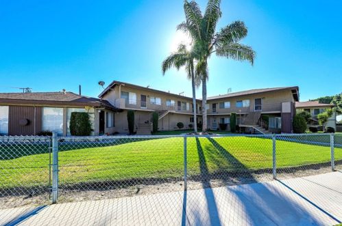 9382 Cellini Ave, Garden Grove, CA 92841-2524
