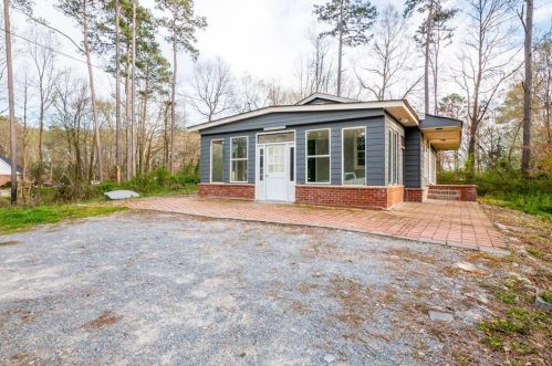 325 Keith St, Dalton, GA 30721-4063