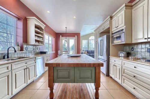 6494 Eagle Shadow Ave, Denver CO  80602-6015 exterior