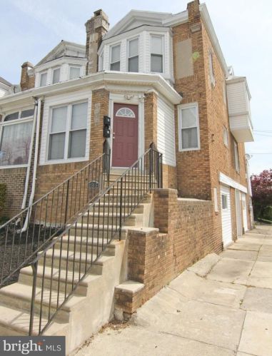 1945 61 St, Philadelphia PA 19142-0014 exterior