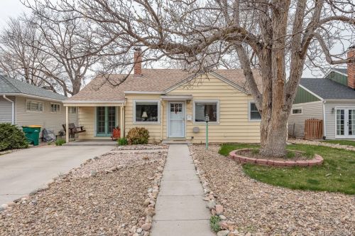 4625 Pennsylvania St, Englewood, CO 80113-5842