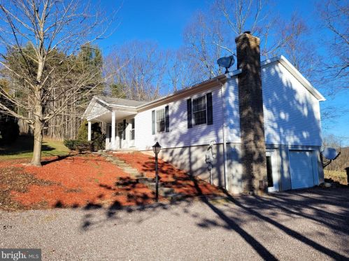 1296 Pocahontas Rd, Frostburg, MD 21532-4250