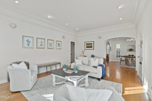 1133 Cordova Ave, Glendale CA  91206-2114 exterior