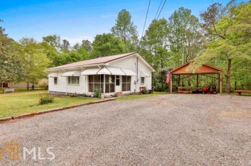 25 Turner Rd, Newnan, GA 30263-4431