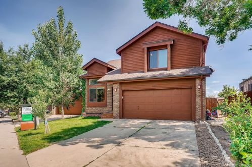16226 Purdue Pl, Denver, CO 80013-2780
