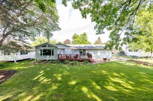 1738 18th Ave, Saint Paul MN  55112-5409 exterior