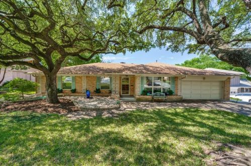175 Classen Dr, Dallas, TX 75218-1004